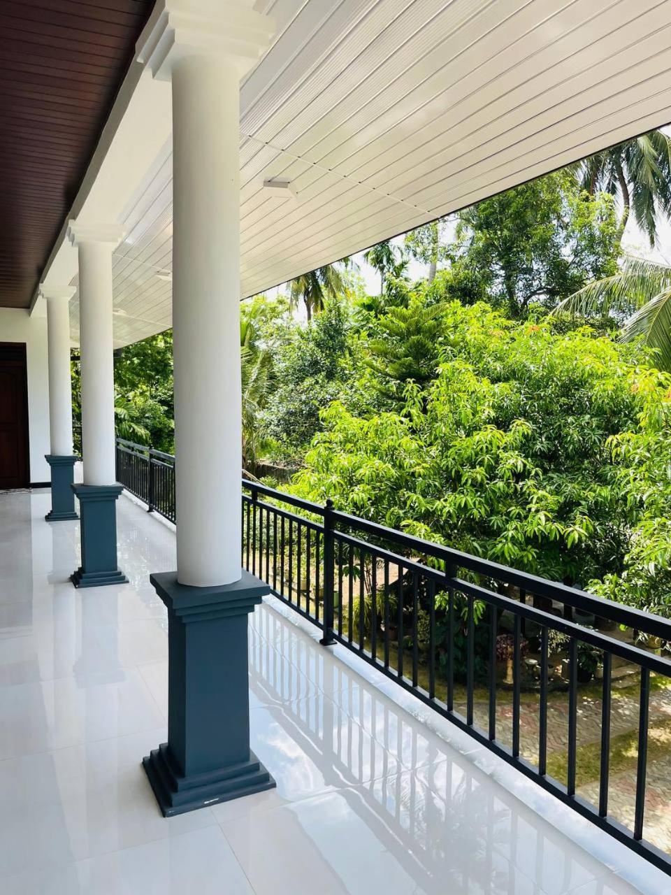 Geethani Tourist Home Polonnâruvâ Extérieur photo